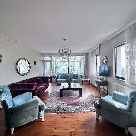Hotel Beautiful Near The Airport & Trabzon